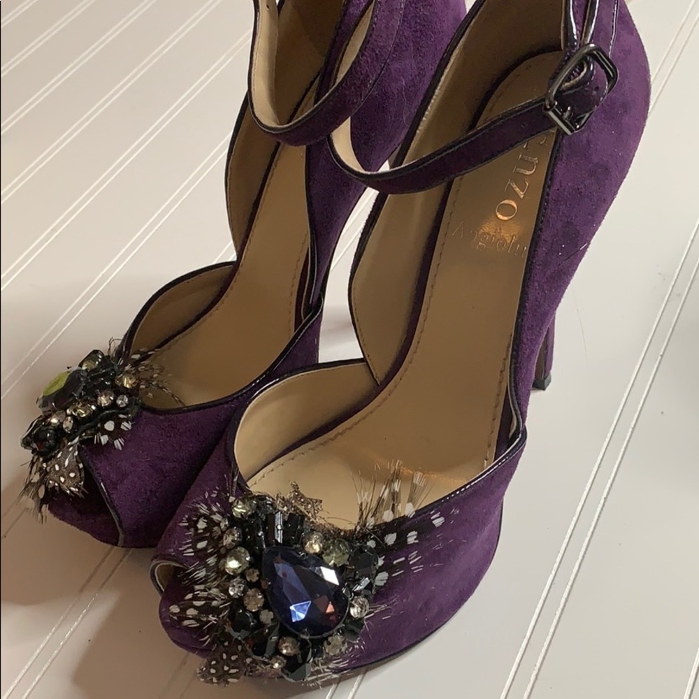 Enzo Angiolini Purple Suede Embellished Stilettos. MCH0811B